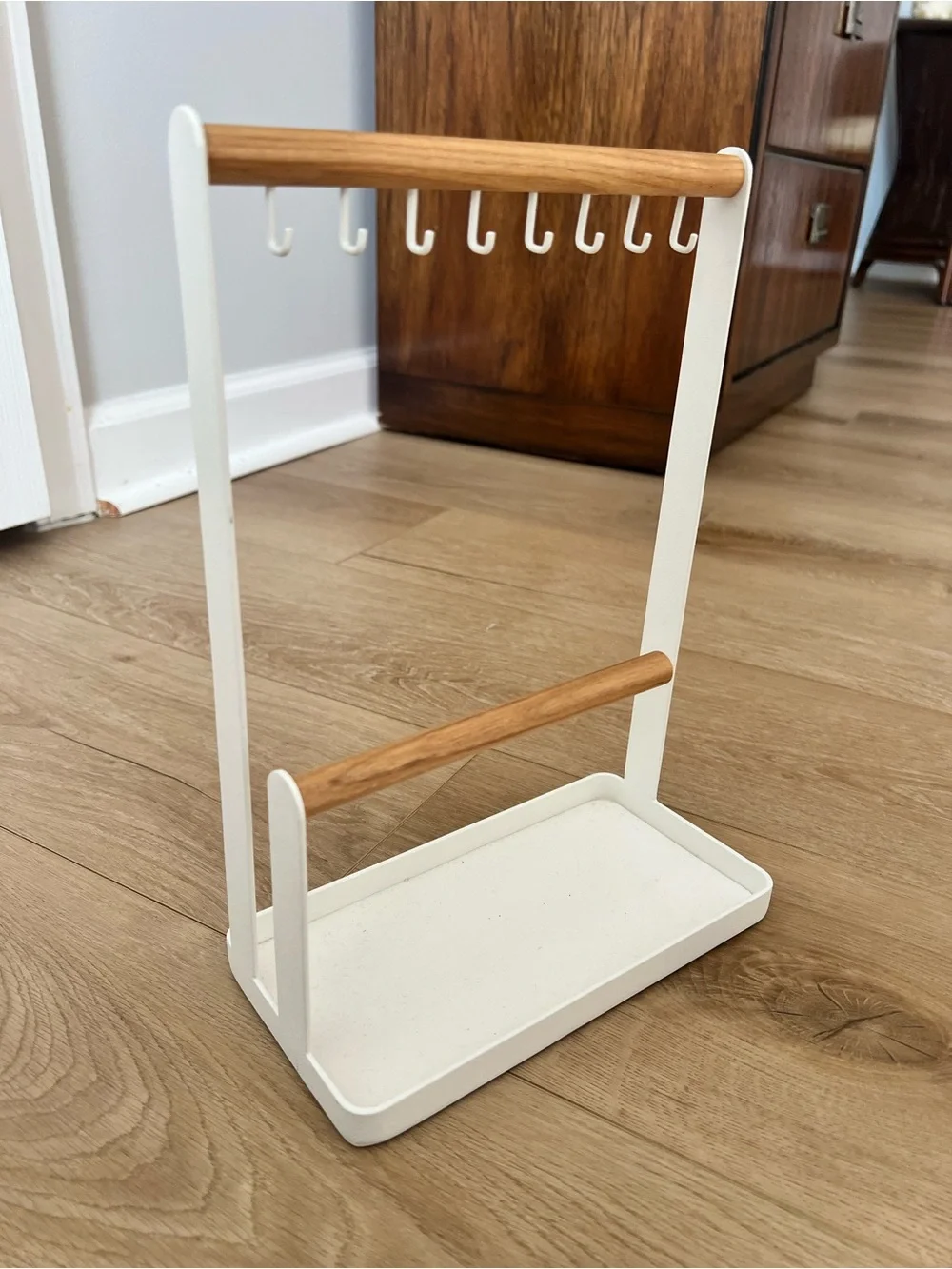 Yamazaki Minimal White & Wood Jewelry Stand